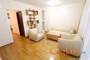 Moderno opremljen stan kod Hale Pionir